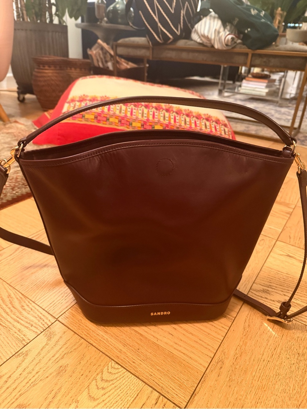 Sandro Tangoso Leather Shoulder Bag in Burgundy
